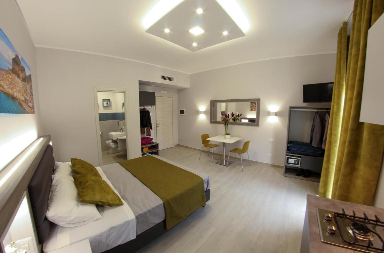 Yeasy Smart Rooms Cefalu Exterior photo