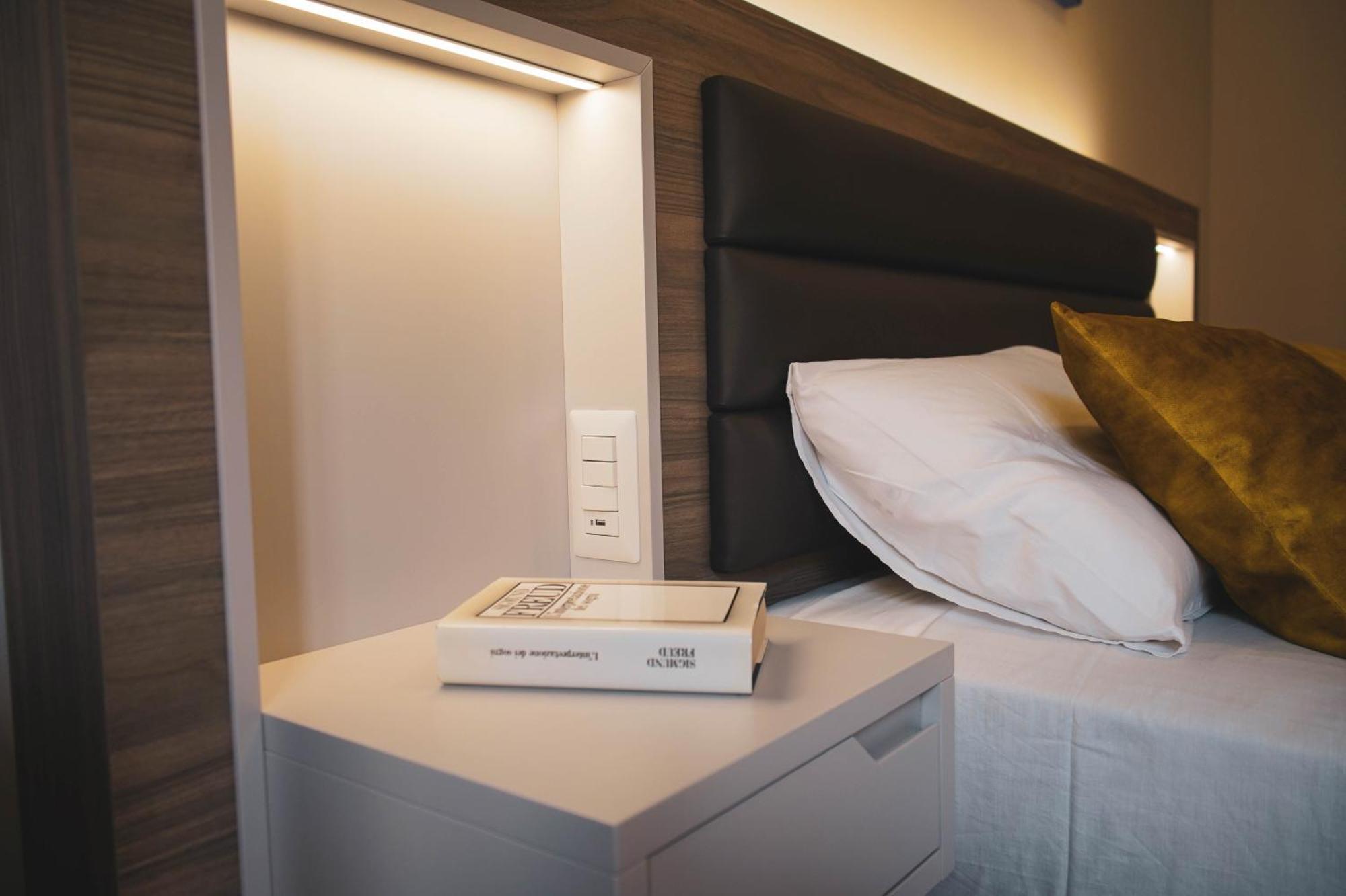 Yeasy Smart Rooms Cefalu Room photo